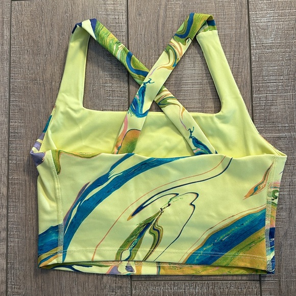 "Nike Dri-Fit Yellow Tie Dye Sports Bra, Size Small. - Picture 3 of 4